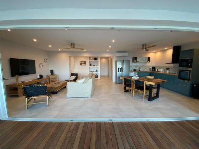 Princess Mahault - Beachfront - Orient Bay - Luxury Apartment Luaran gambar